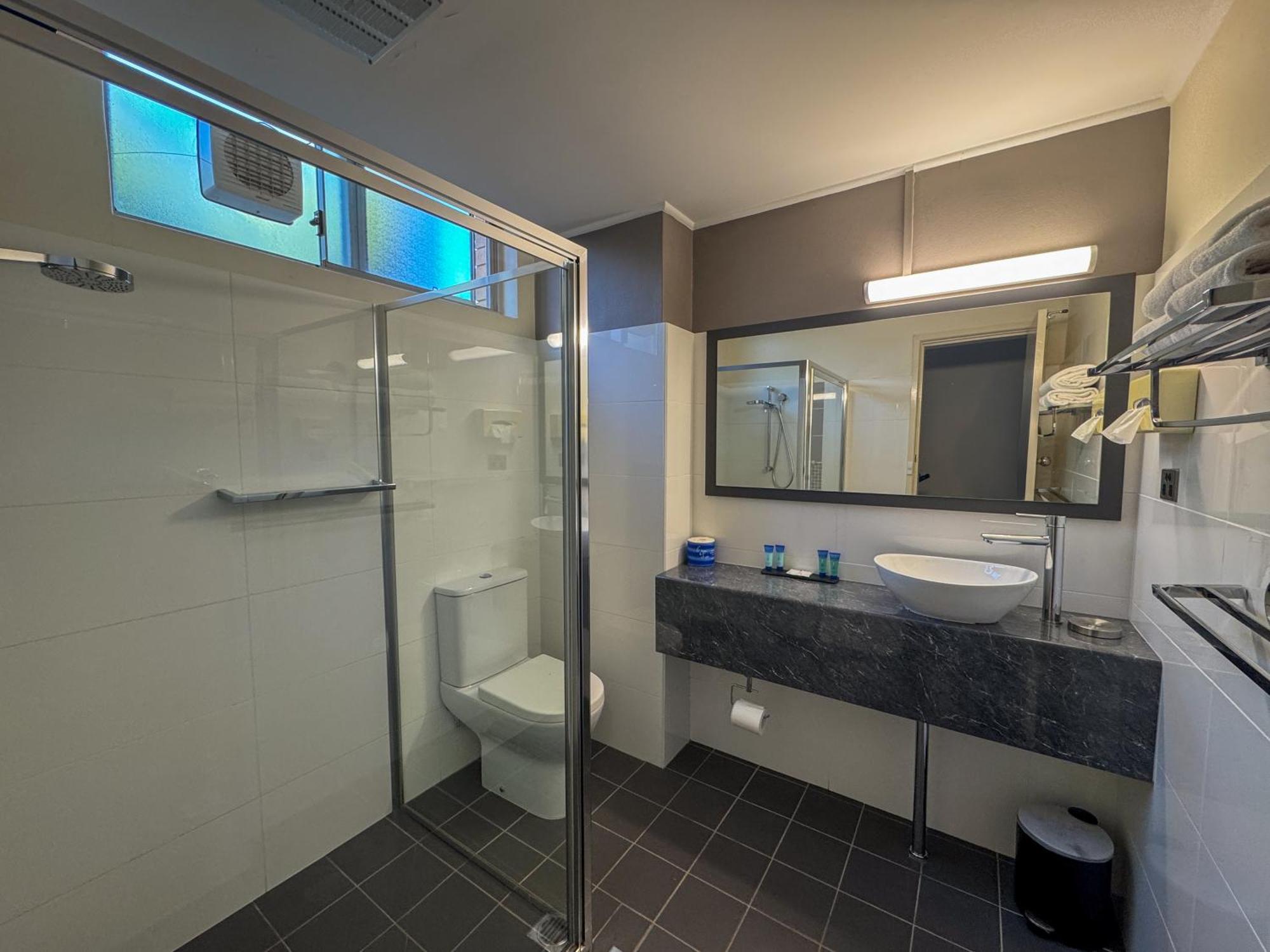 Golden West Motor Inn Dubbo Bagian luar foto